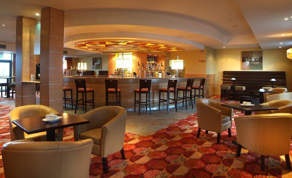 Talbot Hotel คาร์โลว์ ภายนอก รูปภาพ